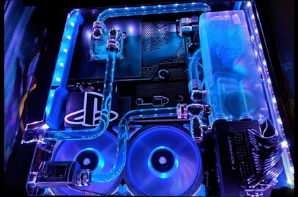 This Water-Cooled PS4 Pro Is the Coolest Custom Job You've Ever Seen